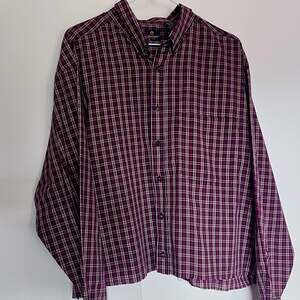 Puritan Men's Red and Purple Plaid Long Sleeve Button Down Shirt
